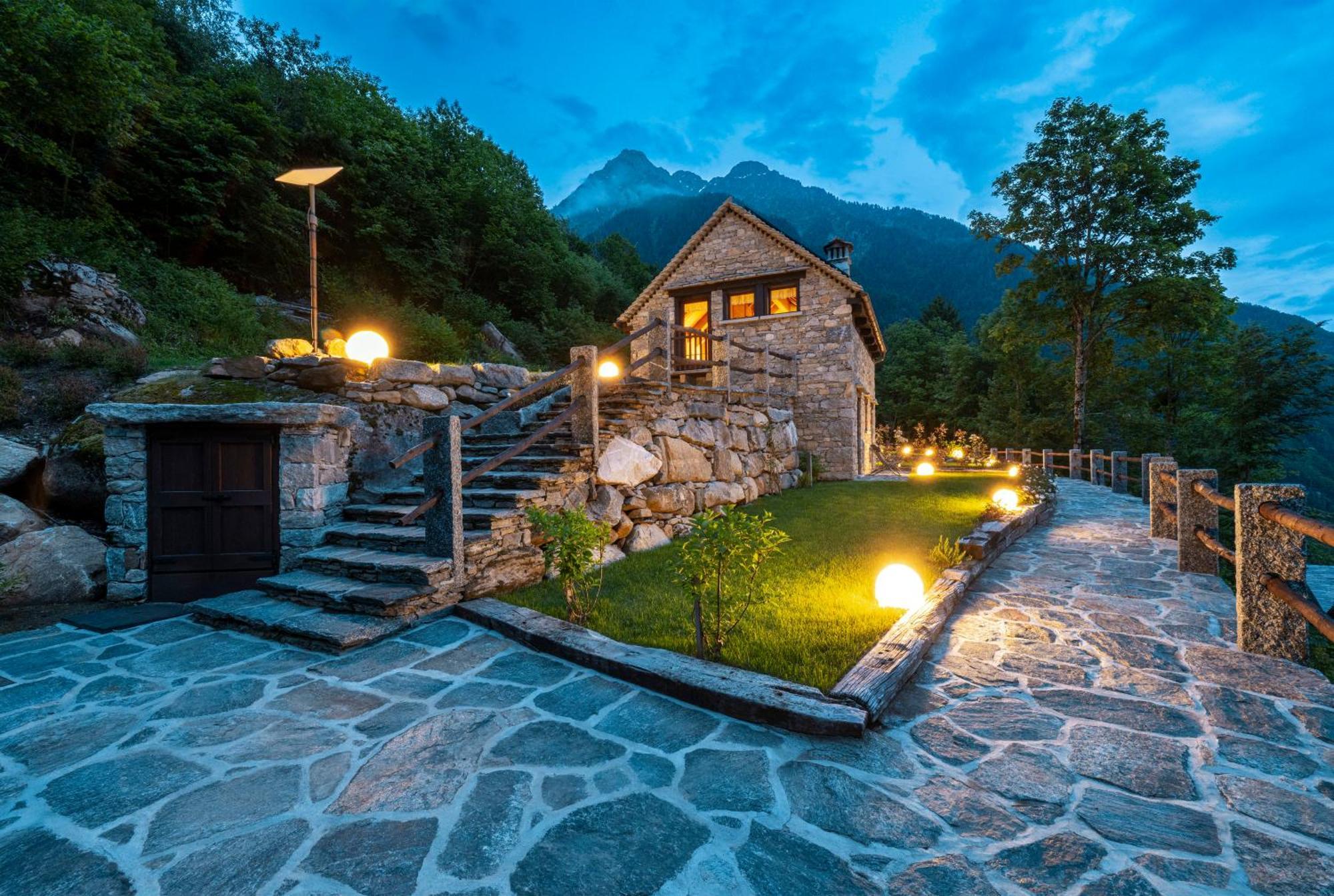 Baita Athili - Villaggio Dei Crodini โครโด ภายนอก รูปภาพ